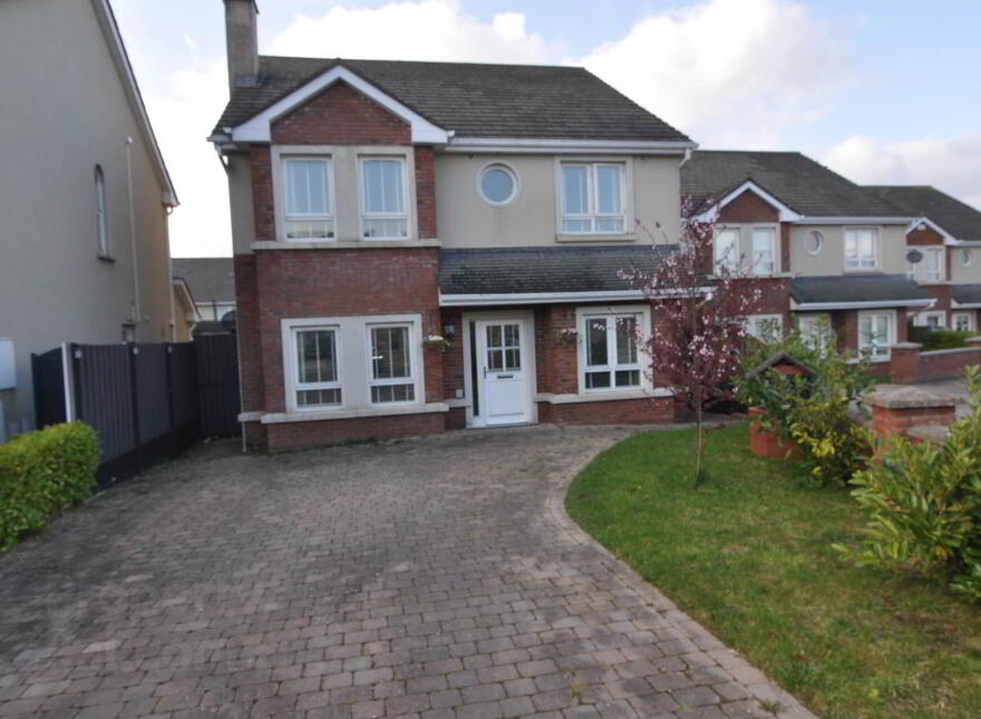 32 Gallowshill Court, Athy, R14Y611 photo