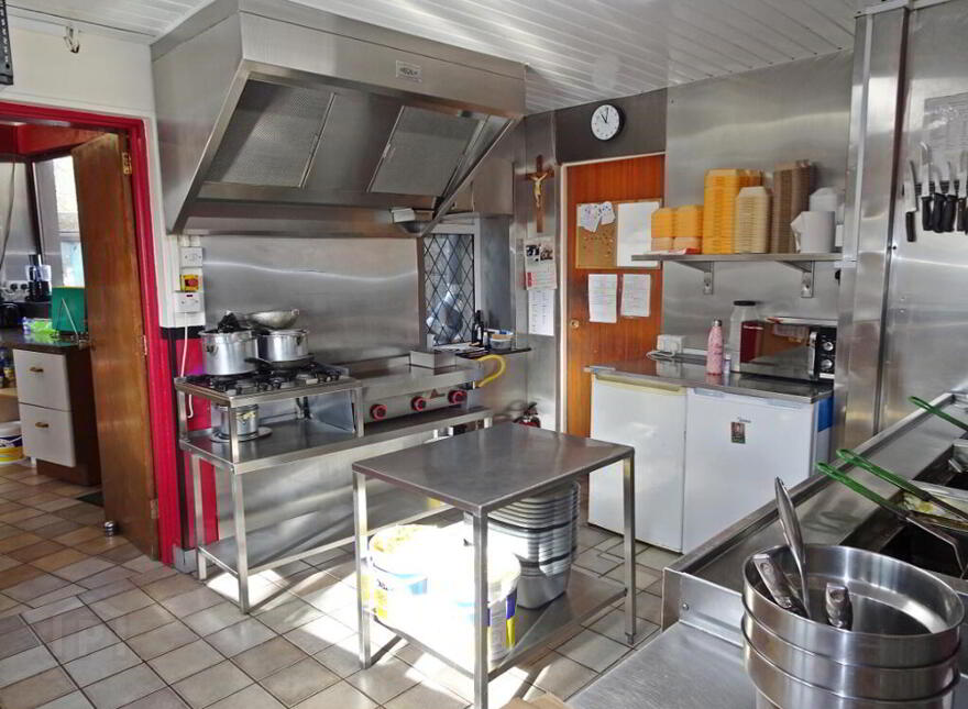 Traynors, 73 Main Street, Maguiresbridge, BT94 4RZ