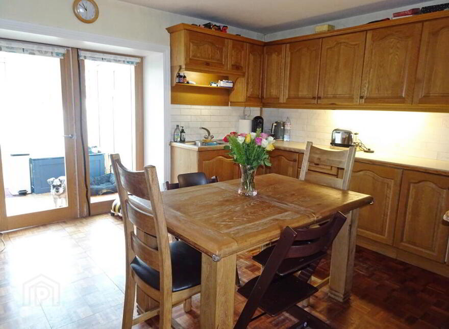 Traynors, 73 Main Street, Maguiresbridge, BT94 4RZ