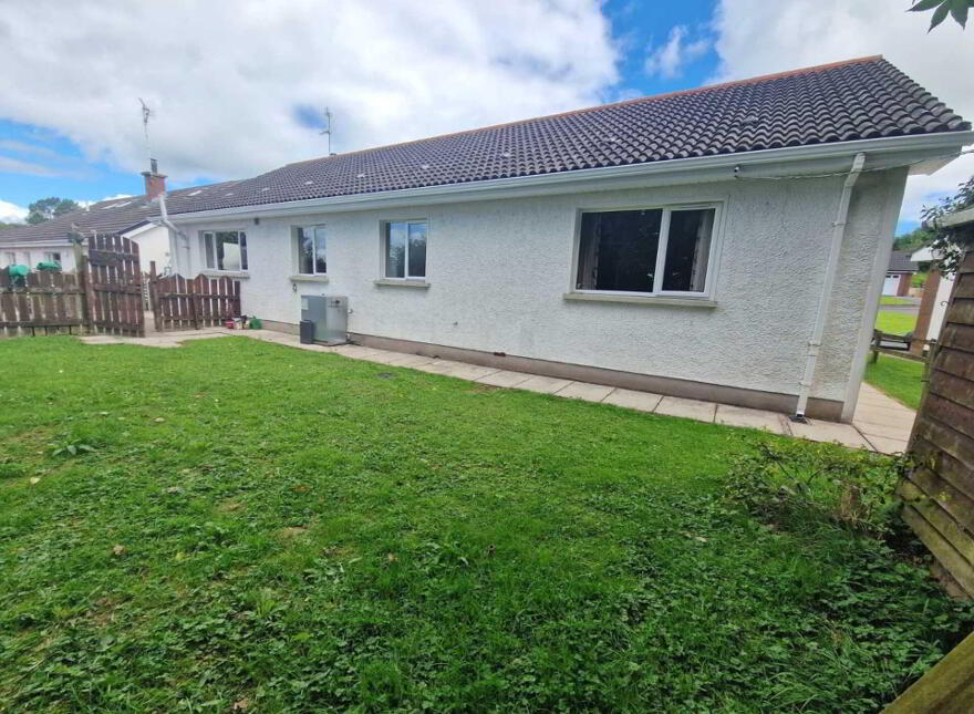 9 Cherryhill, Lisnaskea, Enniskillen, BT92 0LE