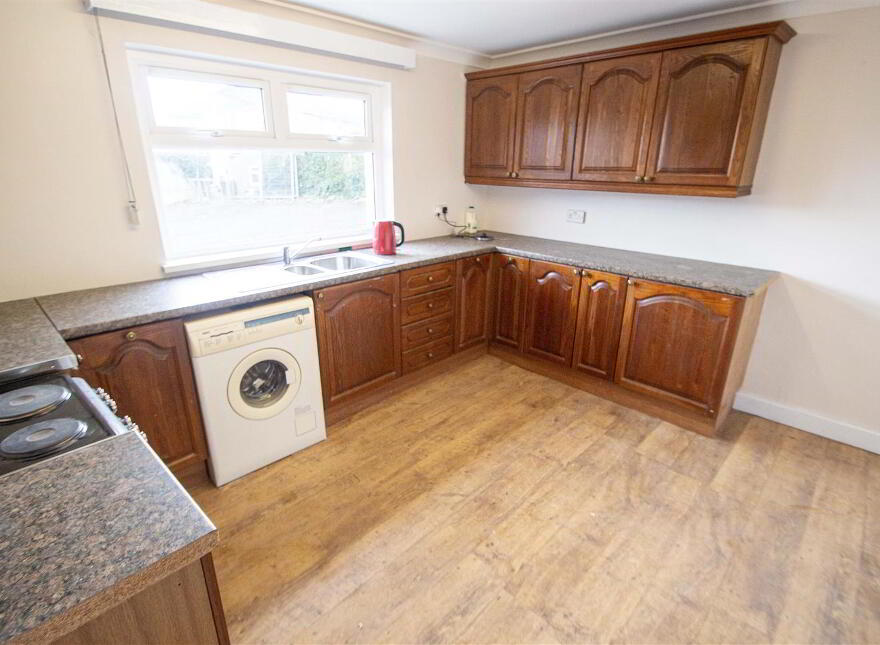 House And Apartment With Yard & Outbuildings, 78 Upper Dunmurry Lane, Belfast, BT17 0PS