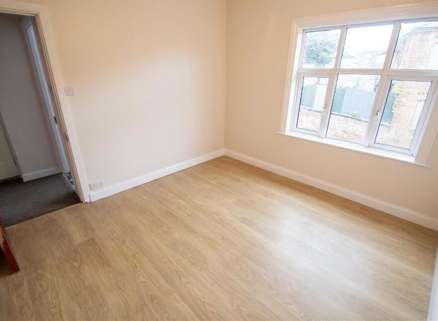 House And Apartment With Yard & Outbuildings, 78 Upper Dunmurry Lane, Belfast, BT17 0PS