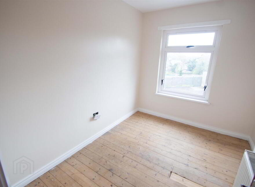 House And Apartment With Yard & Outbuildings, 78 Upper Dunmurry Lane, Belfast, BT17 0PS