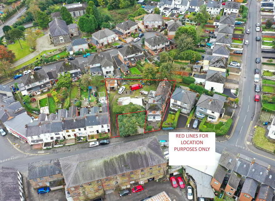 House And Apartment With Yard & Outbuildings, 78 Upper Dunmurry Lane, Belfast, BT17 0PS