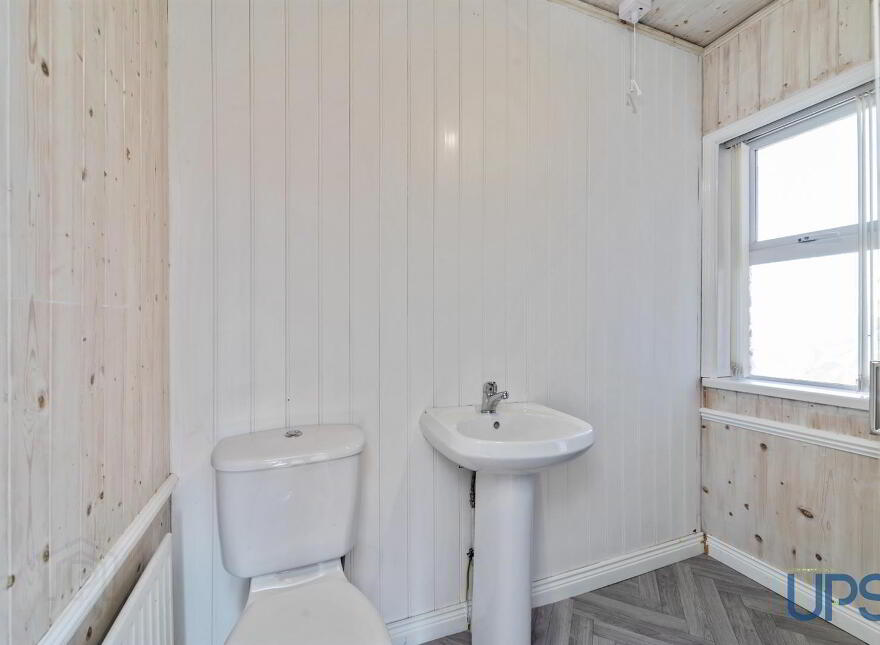 Detached House With Annex, 78 Upper Dunmurry Lane, Dunmurry, Belfast, BT17 0PS