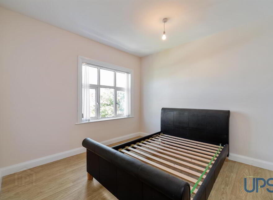 Detached House With Annex, 78 Upper Dunmurry Lane, Dunmurry, Belfast, BT17 0PS