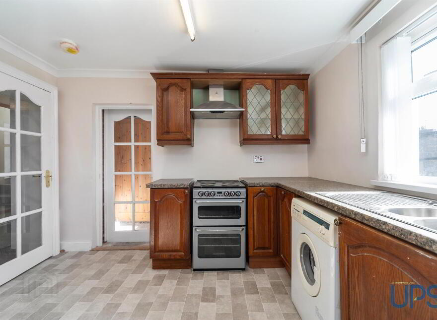 Detached House With Annex, 78 Upper Dunmurry Lane, Dunmurry, Belfast, BT17 0PS