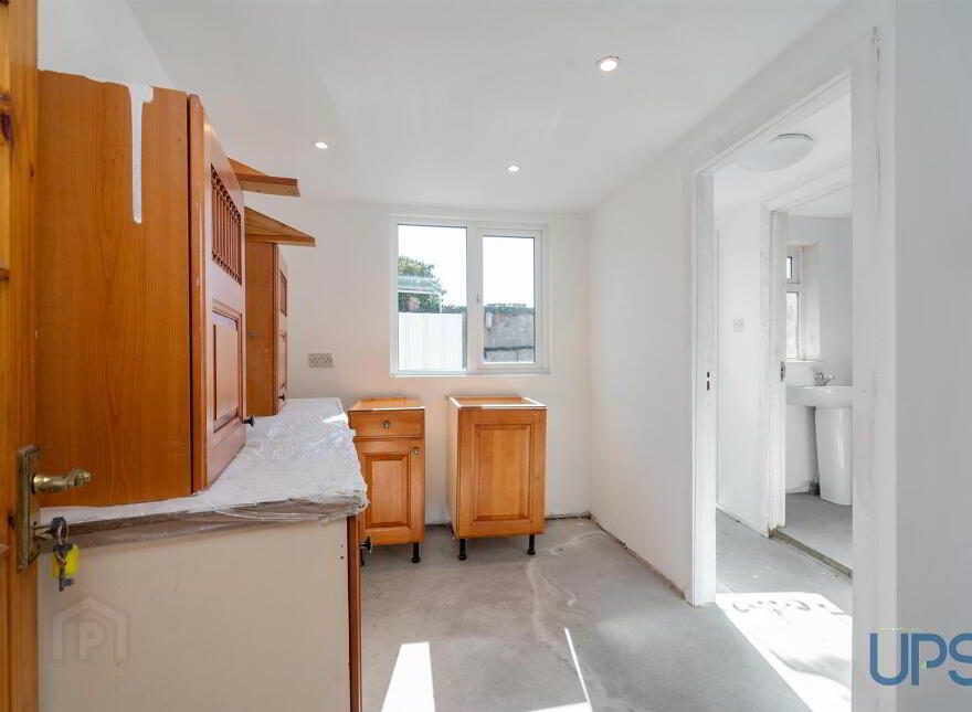 Detached House With Annex, 78 Upper Dunmurry Lane, Dunmurry, Belfast, BT17 0PS