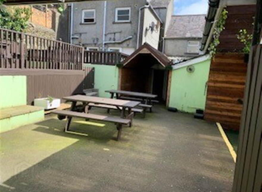 Savages Bar, 27 Stream Street, Downpatrick, BT30 6DE