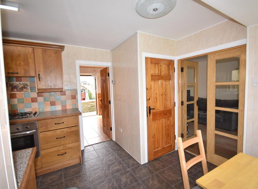2 Main Street, Carrigans, F93Y19D