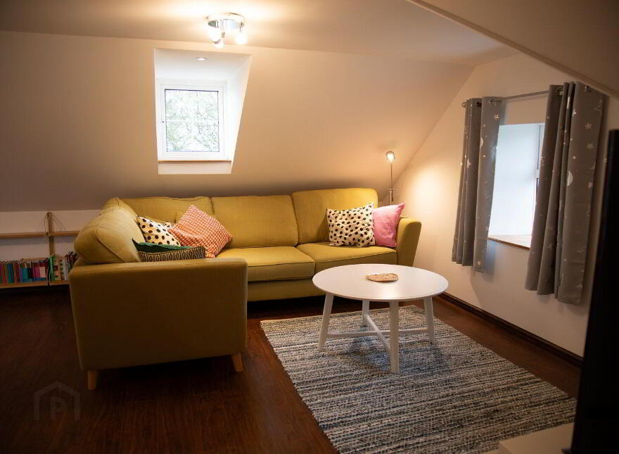 Bothar Ard House, Knockaderry, V42W293