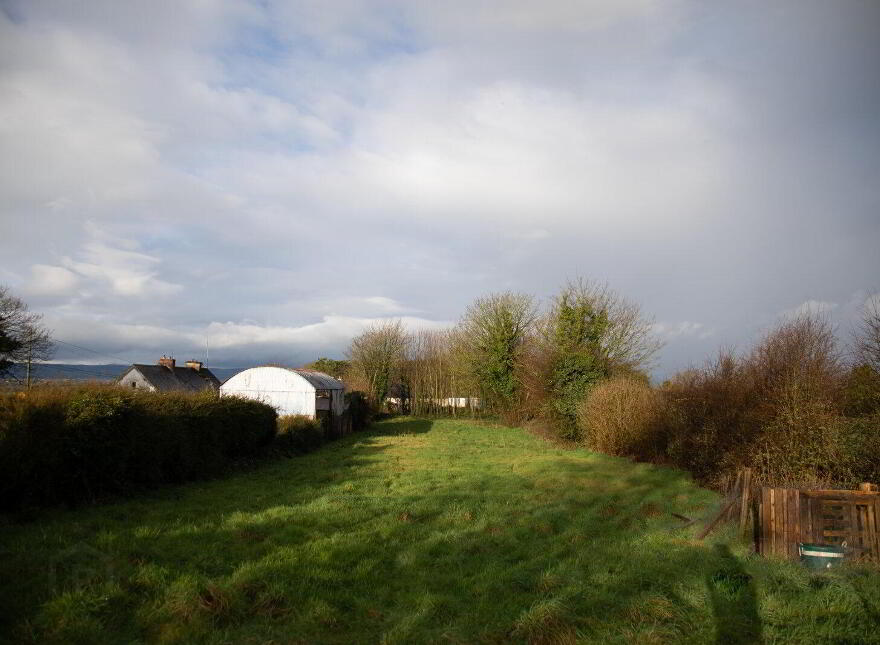 Bothar Ard House, Knockaderry, V42W293