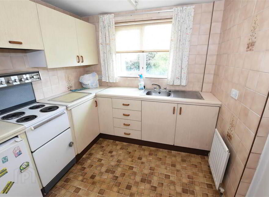 2 Zion Place, Newtownards, BT23 7ER