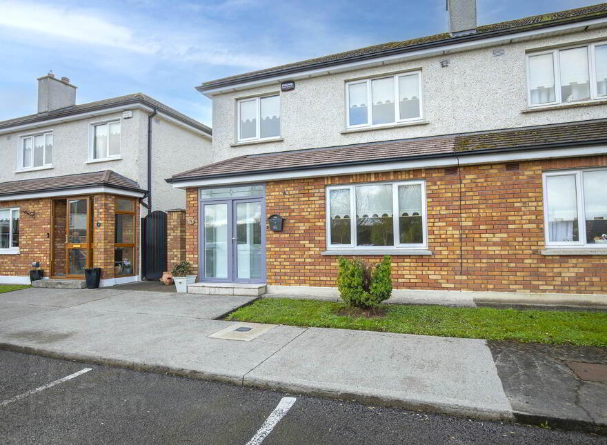 8 Cairn Court, Ratoath, A85PV08 photo