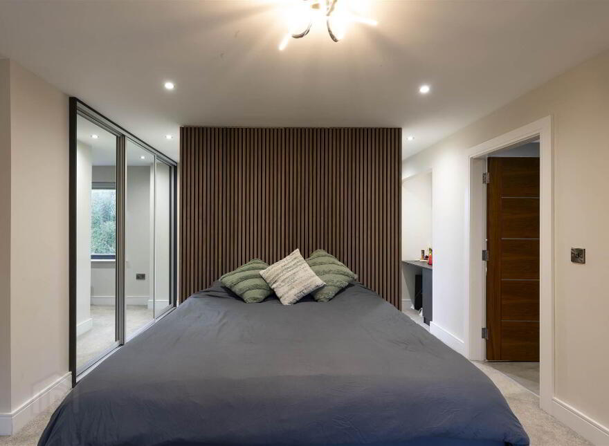 1 Culloden Wood, 170 Bangor Road, Cultra, Holywood, BT18 0EY