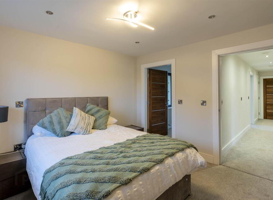 1 Culloden Wood, 170 Bangor Road, Cultra, Holywood, BT18 0EY