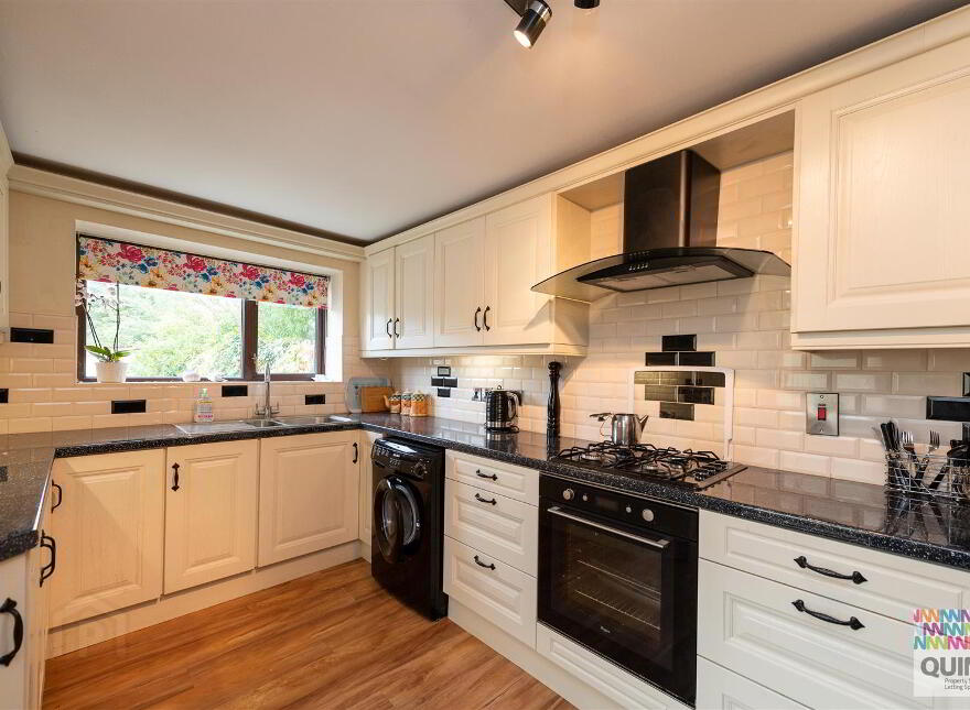 8 Castle Street, Killough, BT30 7QQ