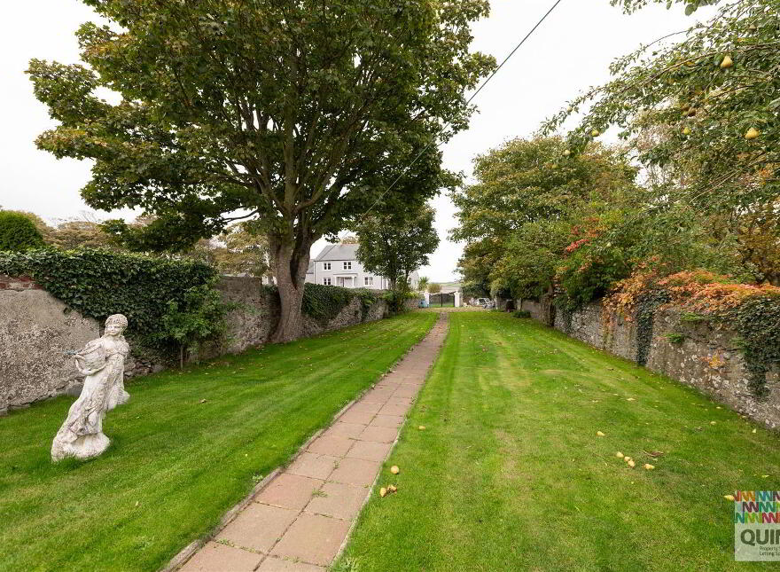 8 Castle Street, Killough, BT30 7QQ