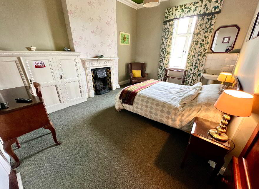 The Manor House, 15 Main Street, Eglinton, L'Derry, BT47 3AA