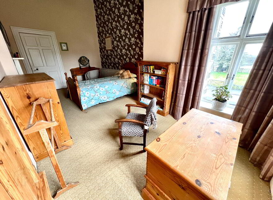 The Manor House, 15 Main Street, Eglinton, L'Derry, BT47 3AA