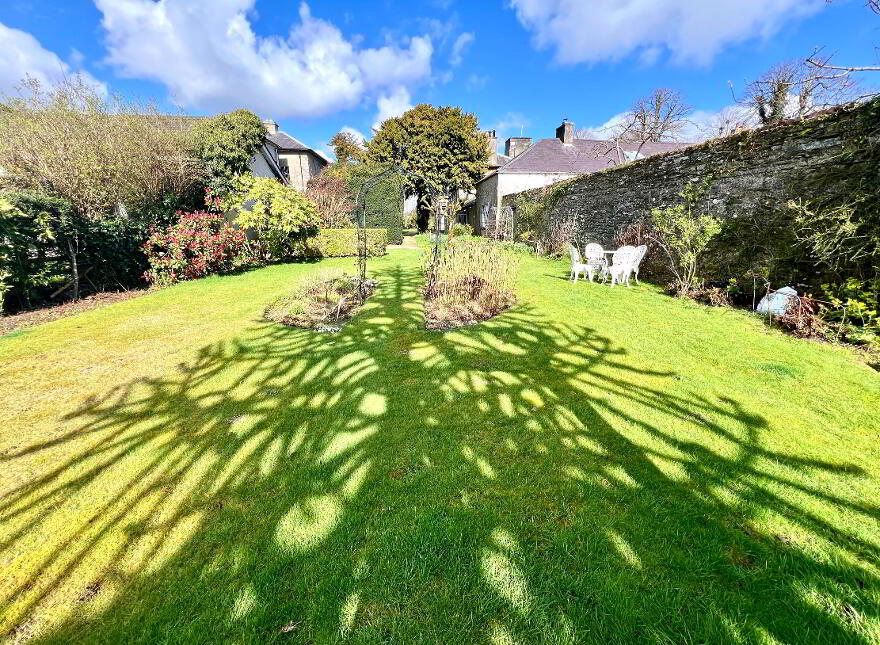 The Manor House, 15 Main Street, Eglinton, L'Derry, BT47 3AA