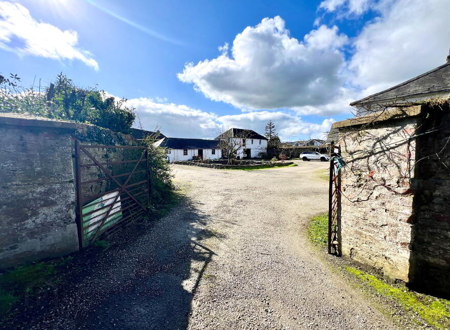 The Manor House, 15 Main Street, Eglinton, L'Derry, BT47 3AA