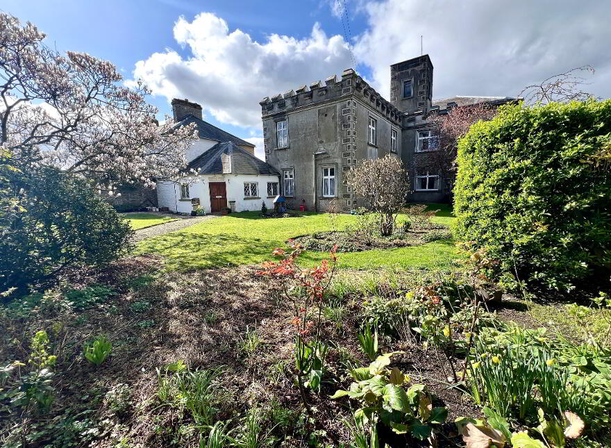 The Manor House, 15 Main Street, Eglinton, L'Derry, BT47 3AA
