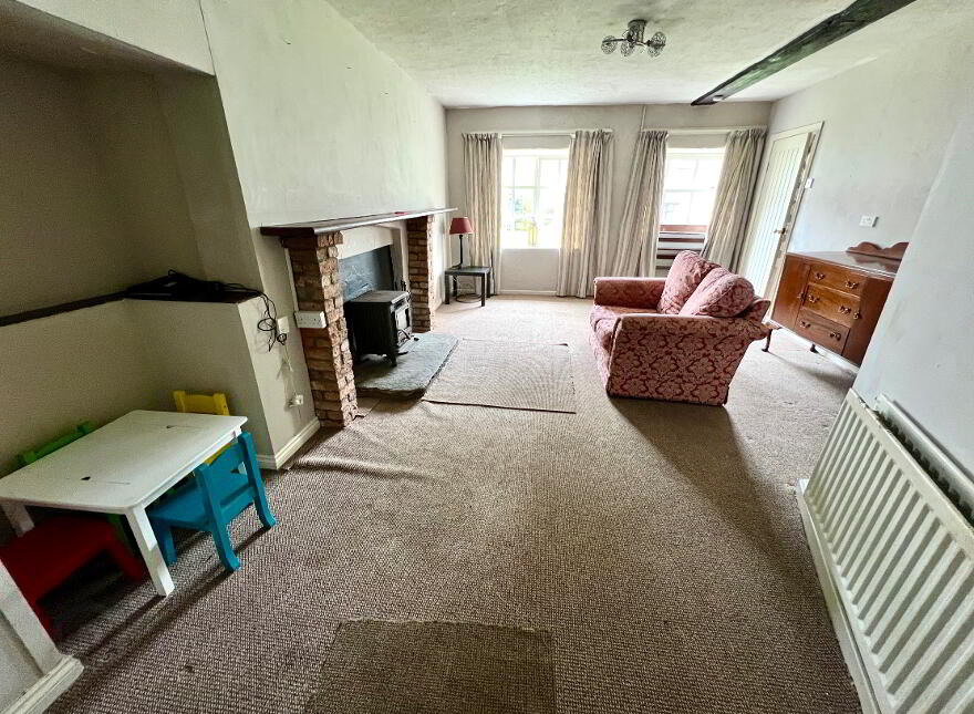The Manor House, 15 Main Street, Eglinton, L'Derry, BT47 3AA