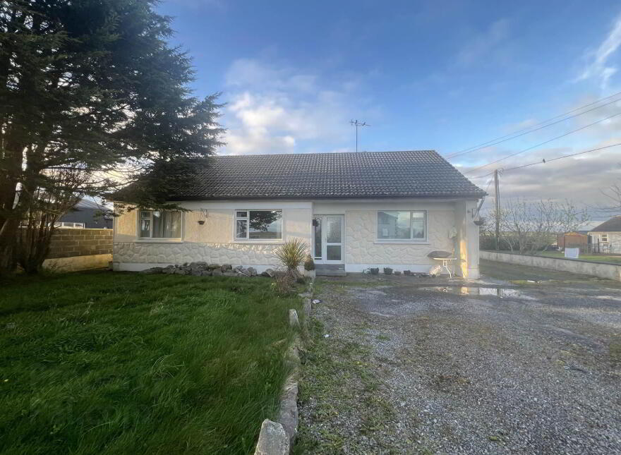 Errigal Lodge, Rusheens, Belclare, Tuam, H54AF88 photo