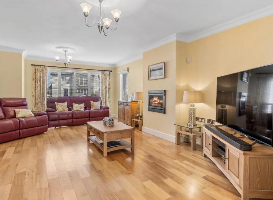4 Pairc An Aonaigh, Bruach Abhainn, Mogeely, P25Y8W7