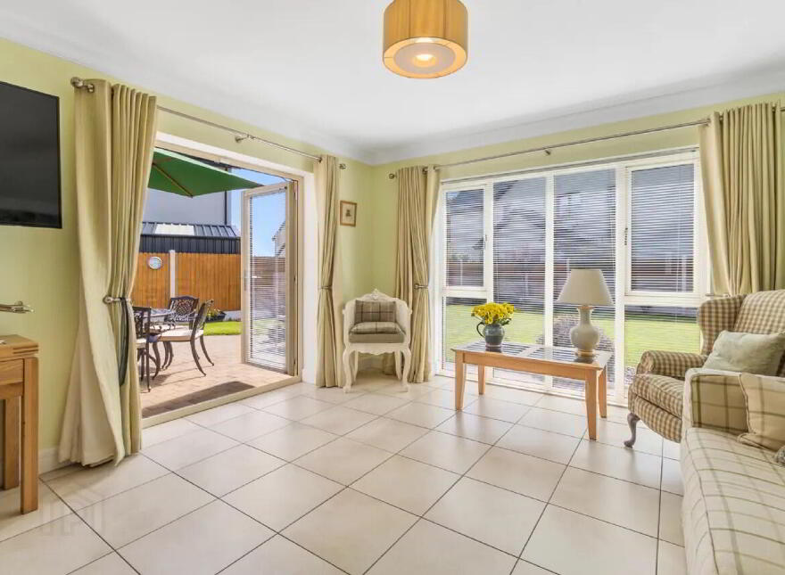 4 Pairc An Aonaigh, Bruach Abhainn, Mogeely, P25Y8W7