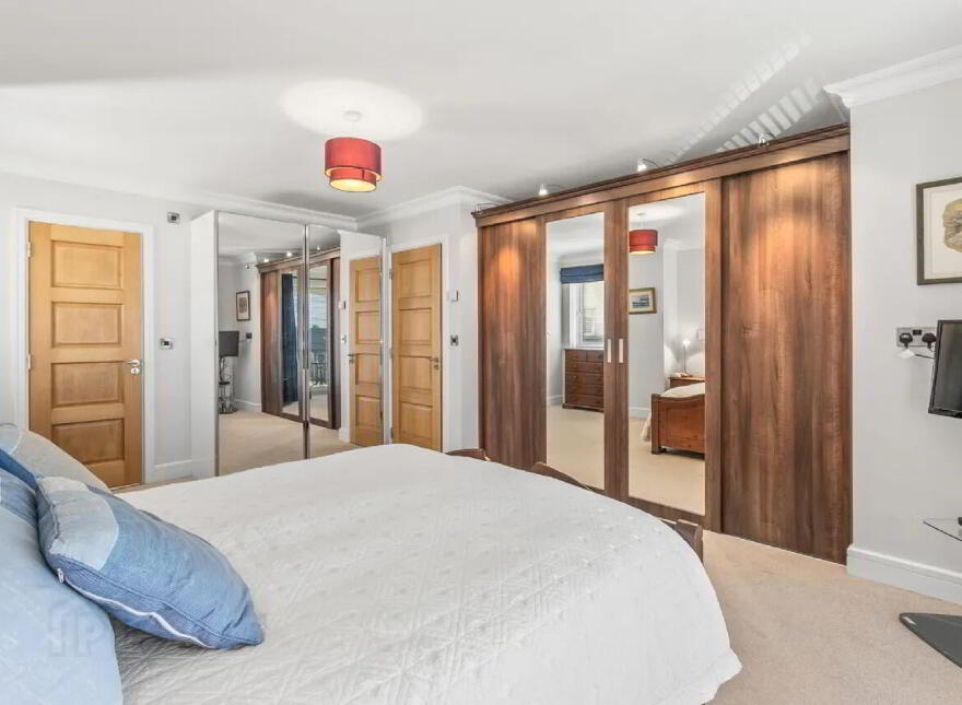 4 Pairc An Aonaigh, Bruach Abhainn, Mogeely, P25Y8W7