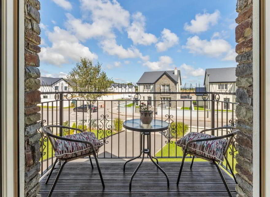 4 Pairc An Aonaigh, Bruach Abhainn, Mogeely, P25Y8W7