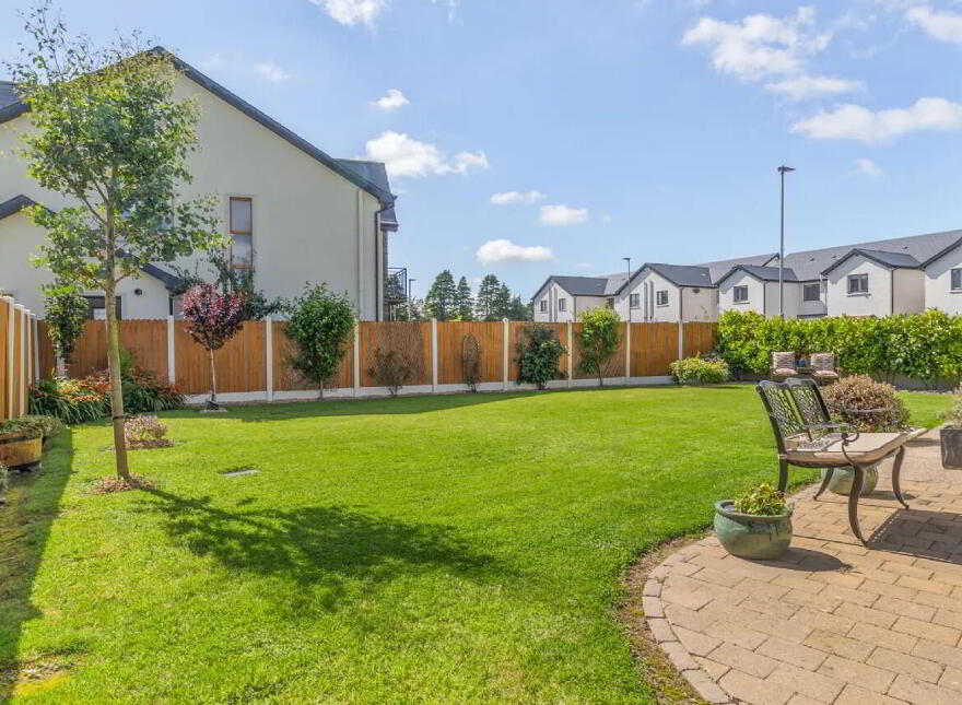 4 Pairc An Aonaigh, Bruach Abhainn, Mogeely, P25Y8W7