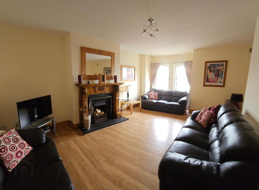 15 Cluain Dara, Gortahork, F92P2P0