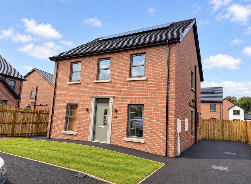 The Holland, Linen Grove, Drumahoe Road, L'Derry, BT47 3YH