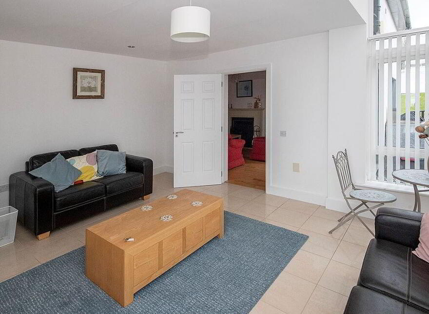 6 Na Céithre Goitre, An Rinn, Dungarvan