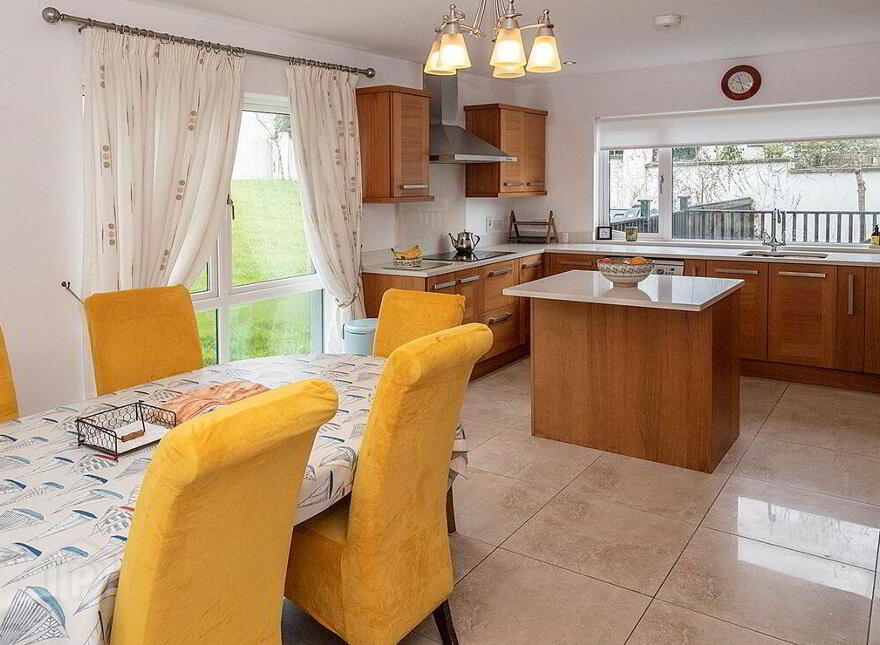 6 Na Céithre Goitre, An Rinn, Dungarvan