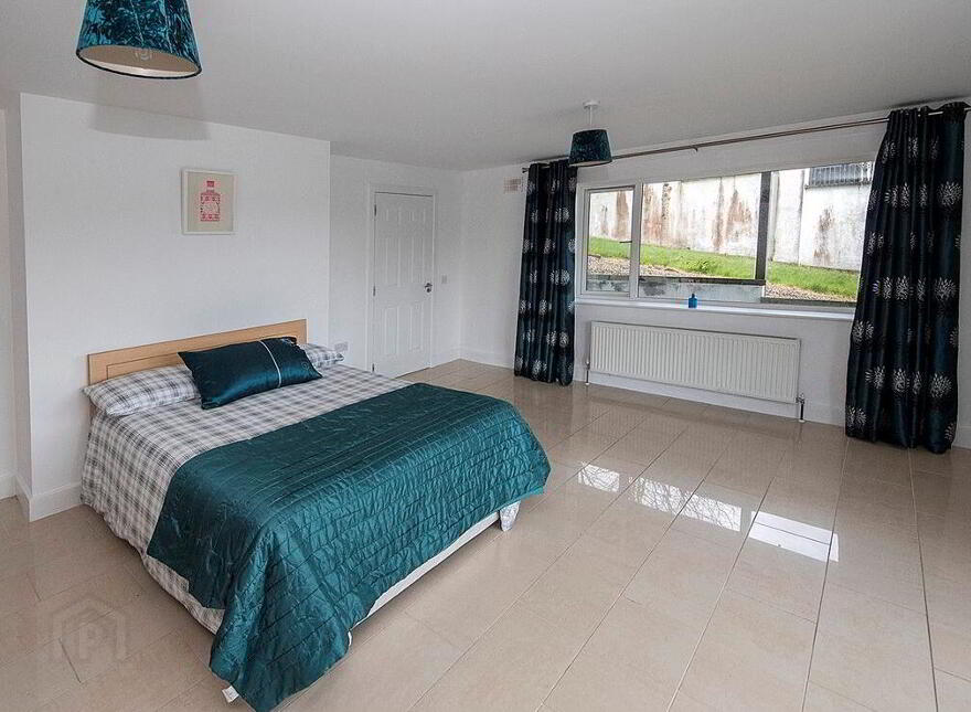 6 Na Céithre Goitre, An Rinn, Dungarvan