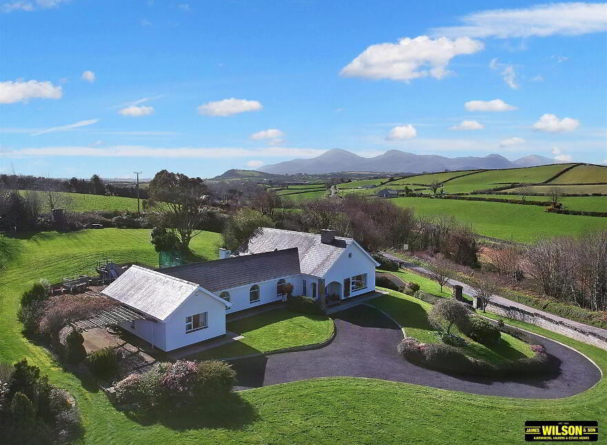 75 Dromara Road, Dundrum, Newcastle, BT33 0NS
