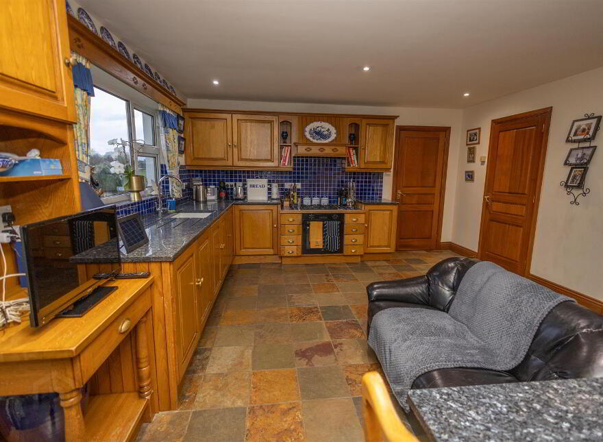 75 Dromara Road, Dundrum, Newcastle, BT33 0NS