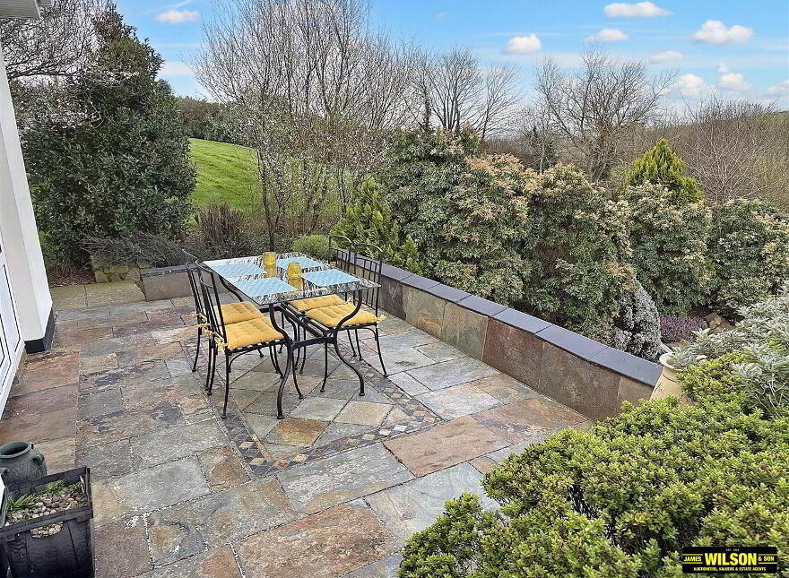 75 Dromara Road, Dundrum, Newcastle, BT33 0NS