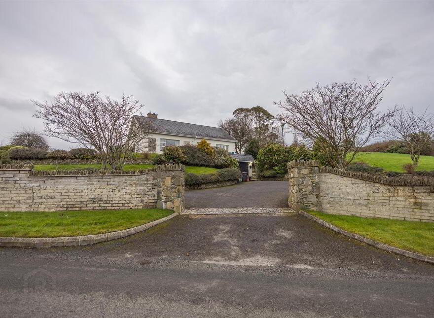 75 Dromara Road, Dundrum, Newcastle, BT33 0NS