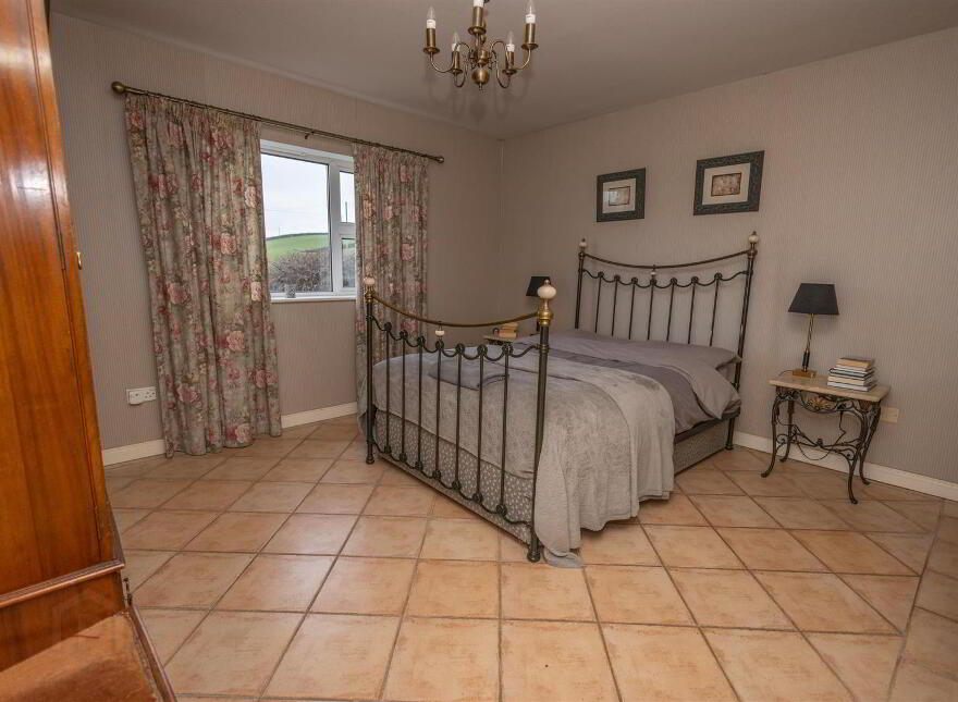 75 Dromara Road, Dundrum, Newcastle, BT33 0NS