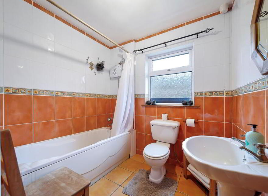 Gortnasillagh, Glenties, F94H2K2