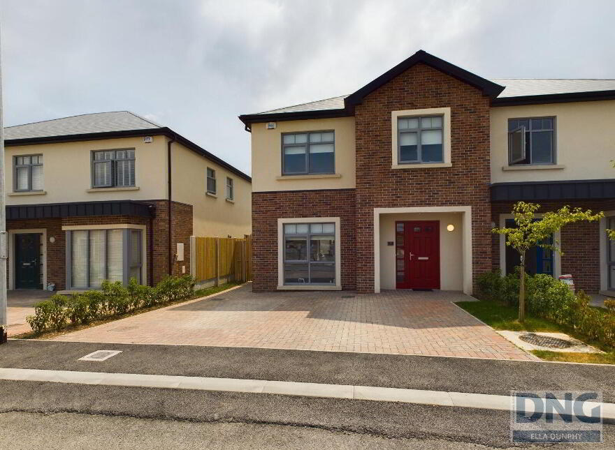 Fox Meadow, Kilkenny Town