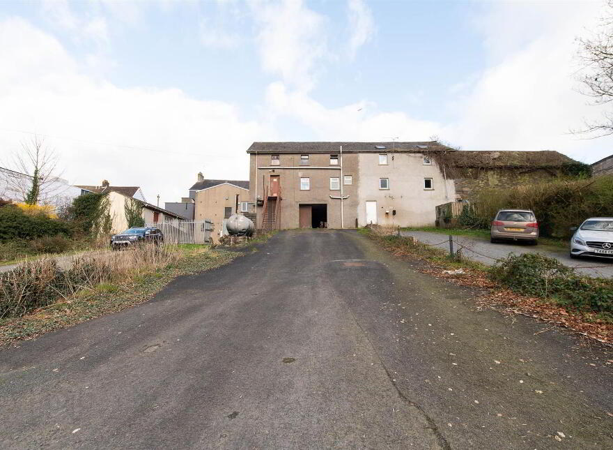 25 High Street, Ballynahinch, BT24 8AB