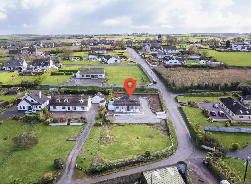 Church Road, Upper, Aghada, P25YK88