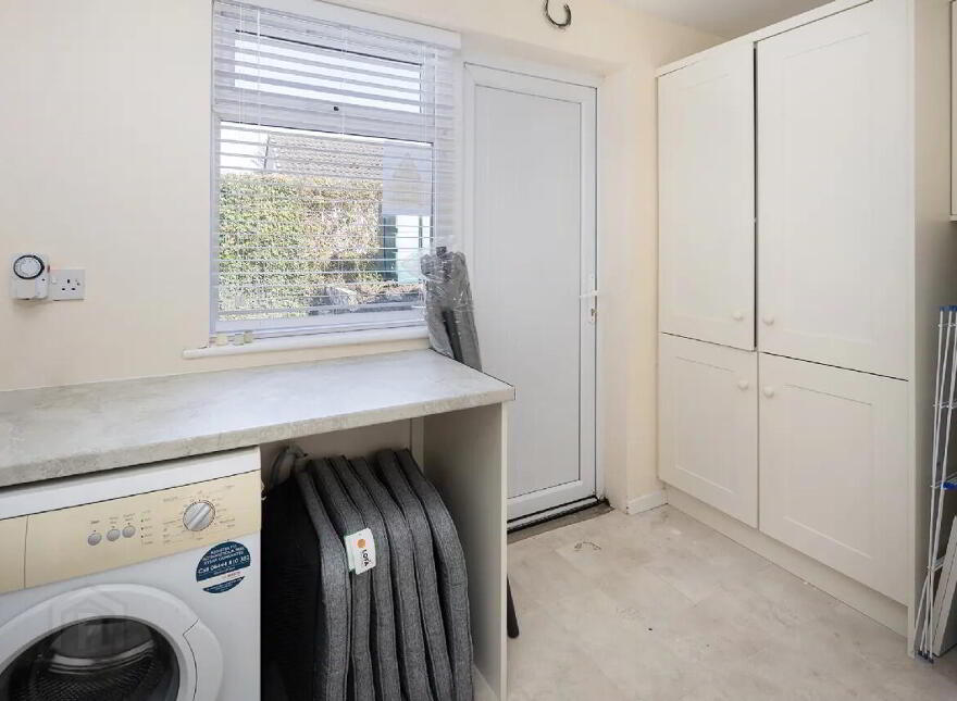 Church Road, Upper, Aghada, P25YK88