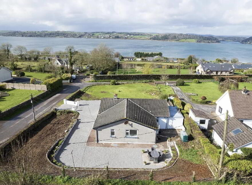 Church Road, Upper, Aghada, P25YK88